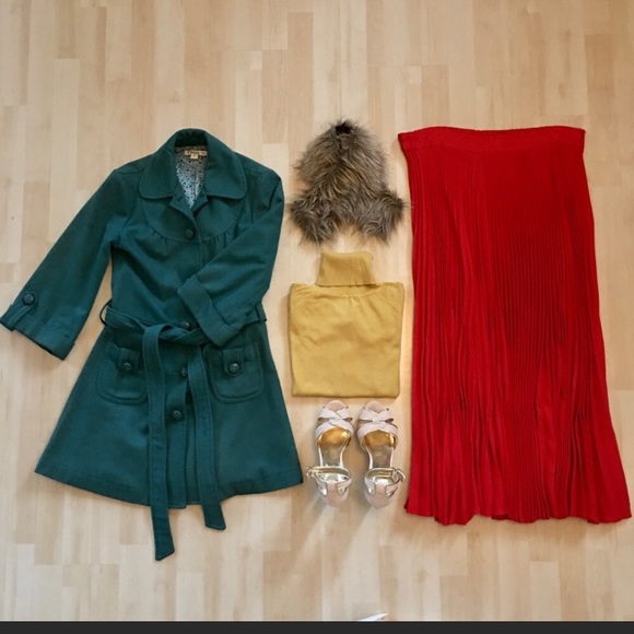 Cute retro inspired coat - Picture 2 of 6